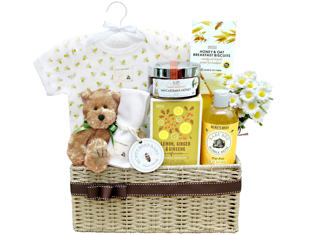 https://mmsquote.buzz/images/New-Born-Baby-Gift/640x480/Baby-Gift-Basket-z21~PIC36668780_v3.jpg